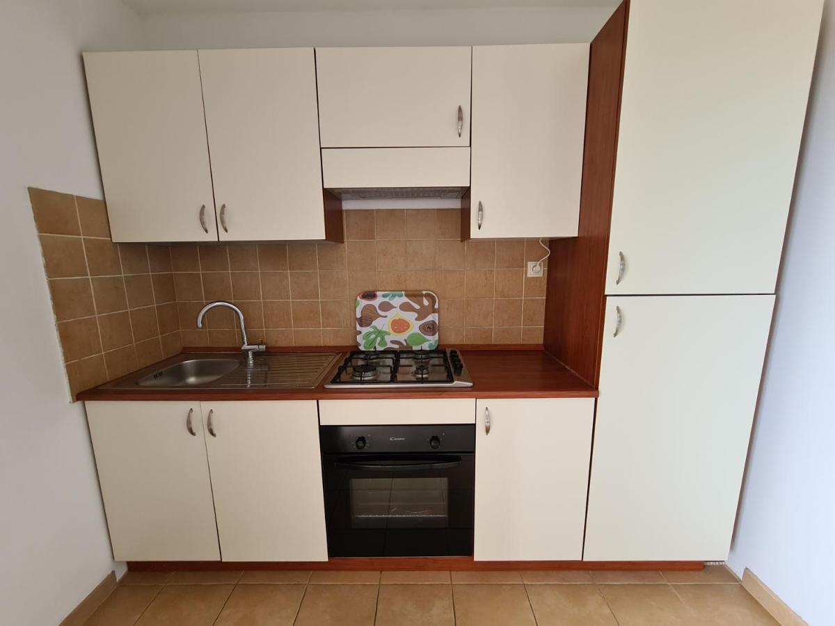 Apartments Linda Palit Ngoại thất bức ảnh