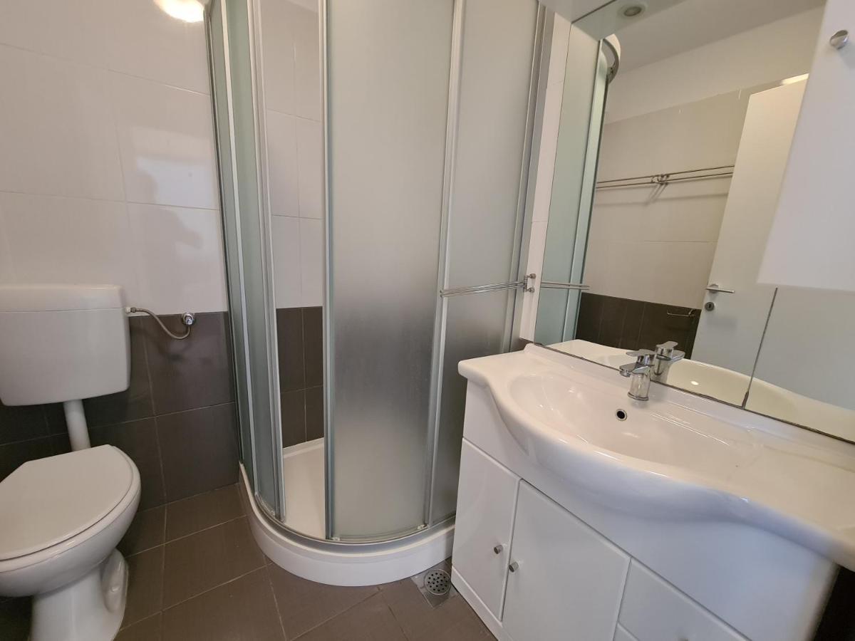 Apartments Linda Palit Ngoại thất bức ảnh