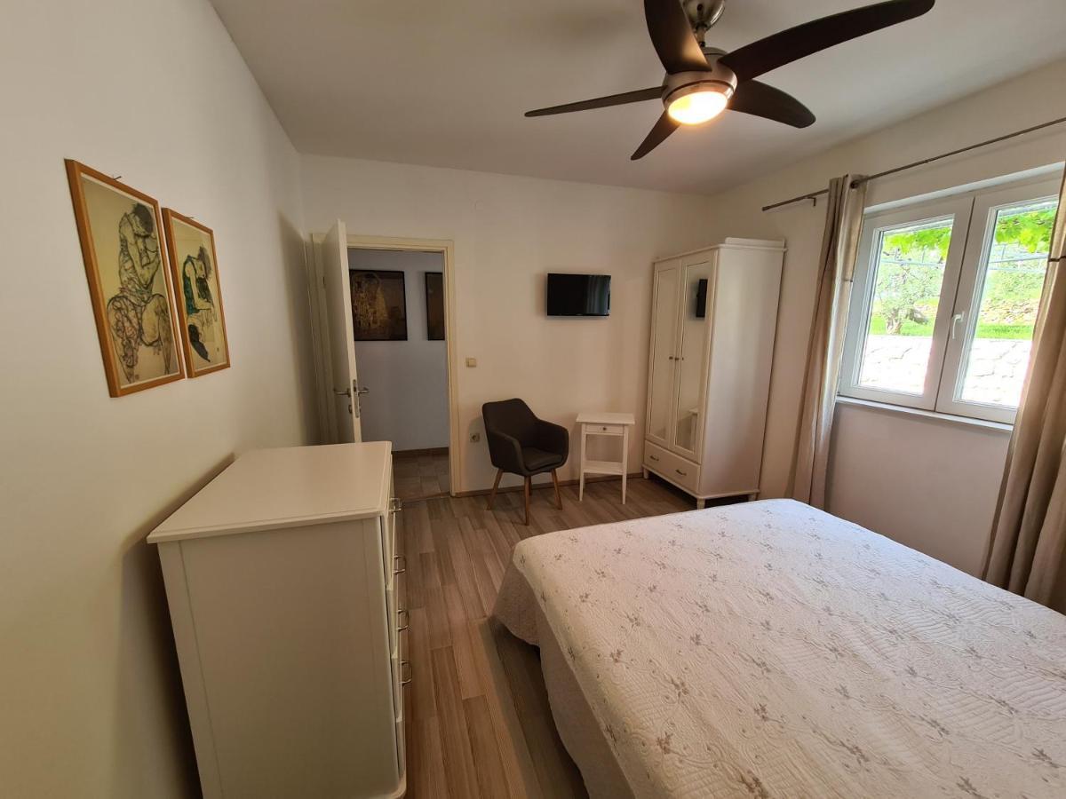 Apartments Linda Palit Ngoại thất bức ảnh